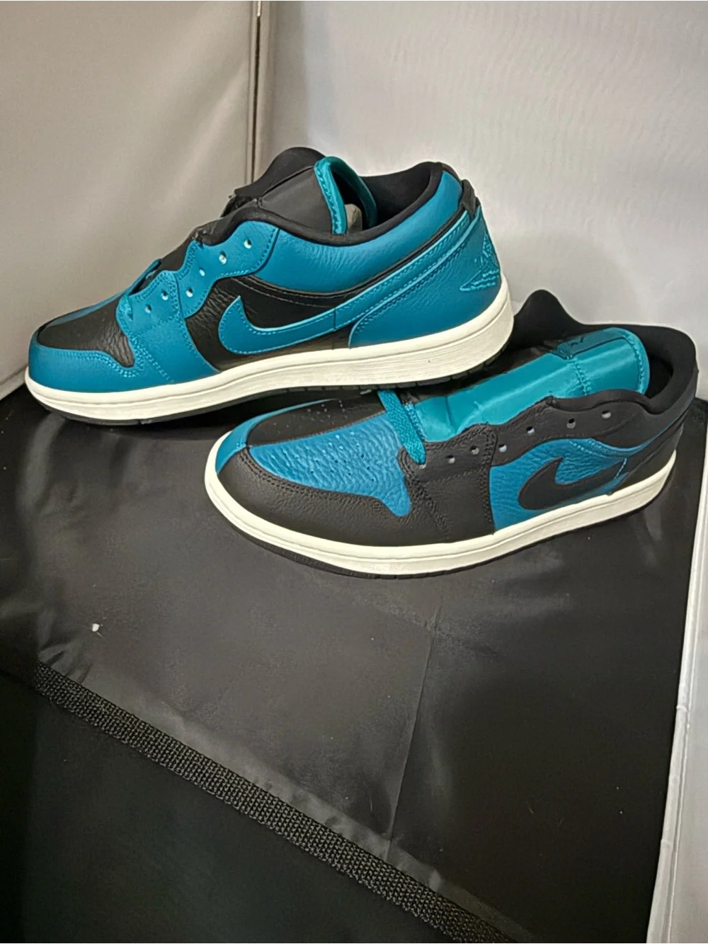 Nike Air Jordan 1 Low SE “Split” Top Sneakers — Black & Teal